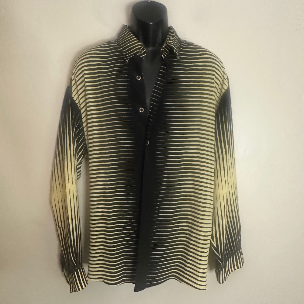 Bassiri Long Sleeve Shirt XL Gently worn Microfiber 26" armpit to armpit